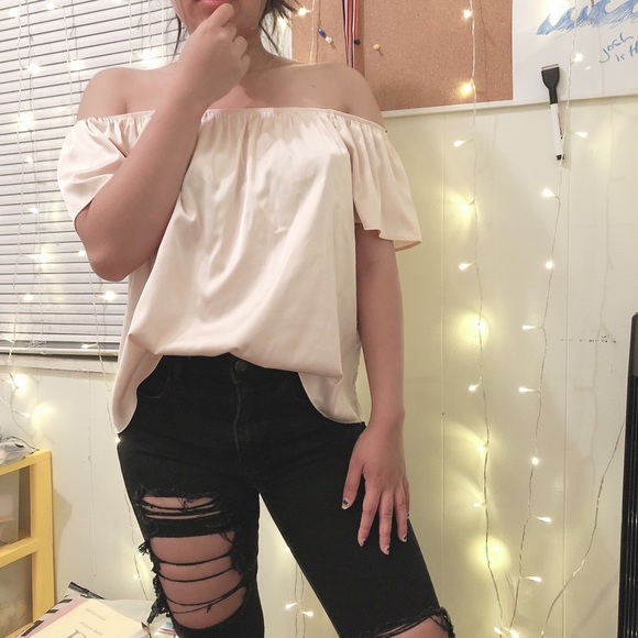 Forever 21 Satin Beige Off The Shoulder Top - Picture 2 of 3